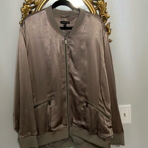 Universal Standard High-Low Satin Bomber